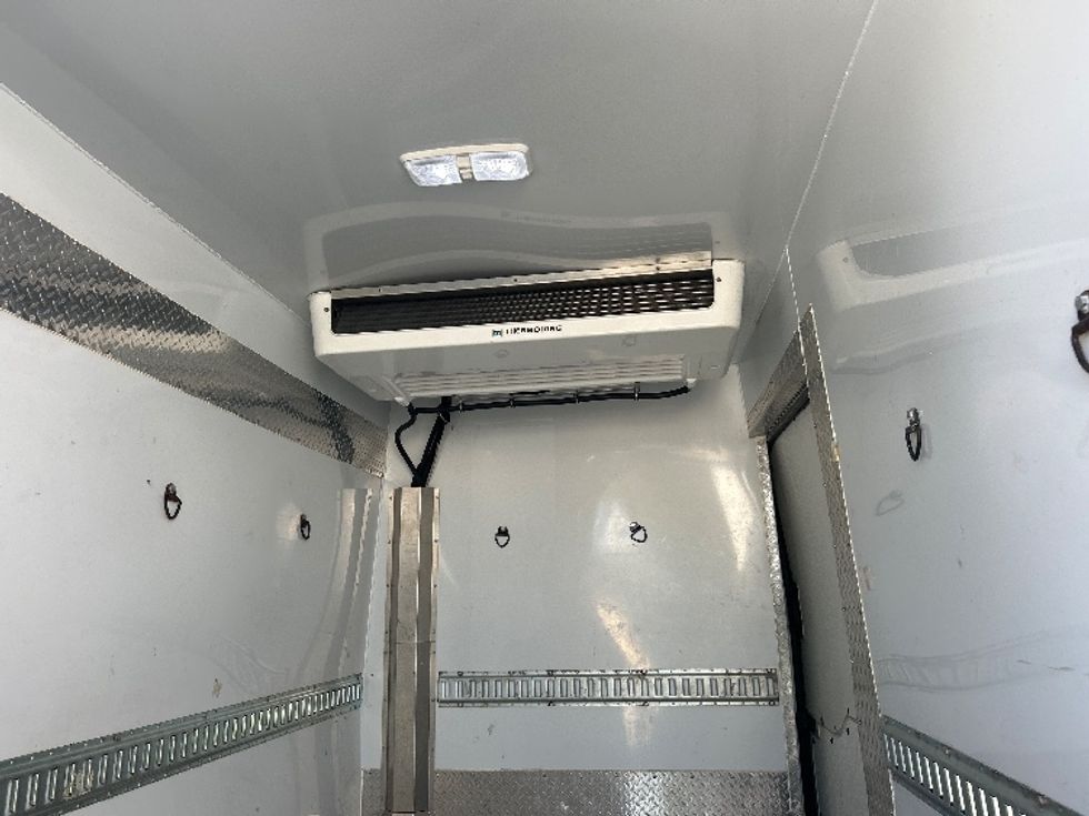 Refrigerated Truck-Light and Medium Duty Trucks-Ford-2021-Transit 250-Tampa-FL-142,531\n\t\tmiles-$ 27,750 - Image 25