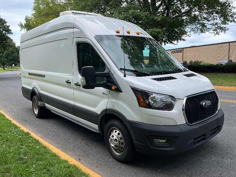 Refrigerated Truck-Light and Medium Duty Trucks-Ford-2021-Transit 350-Reading-PA-168,786\n\t\tmiles-$ 42,250 - Image 1