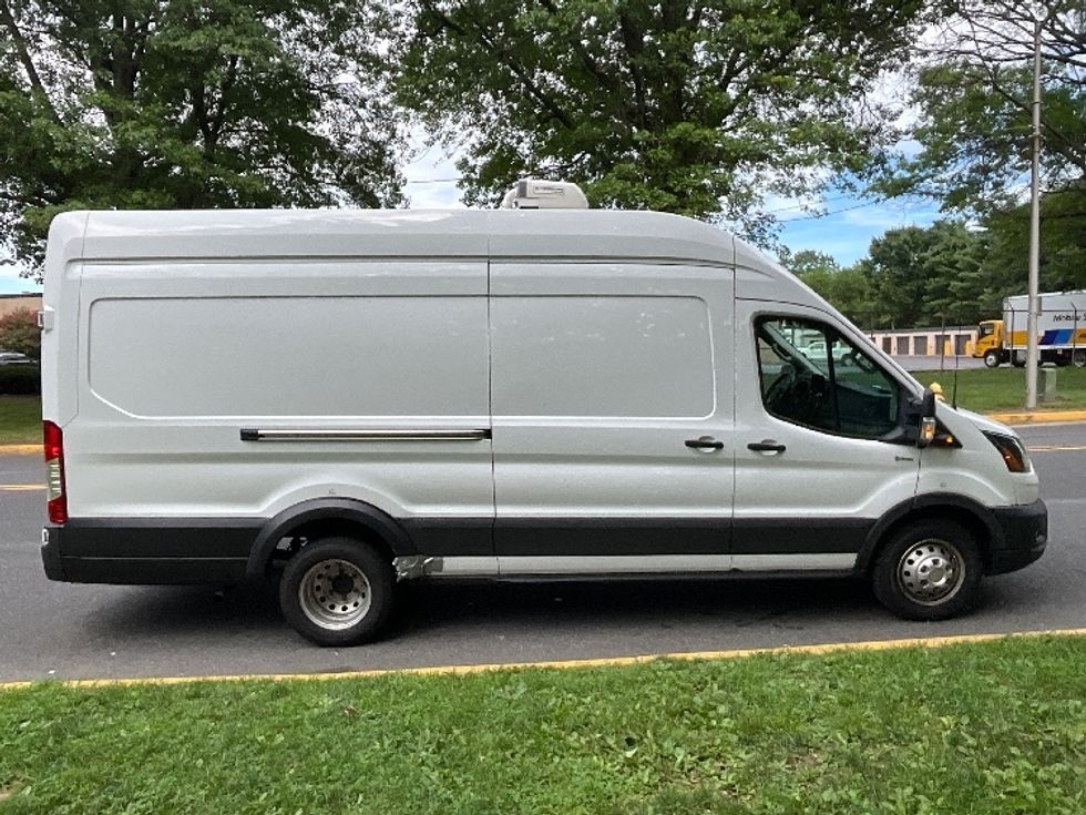Refrigerated Truck-Light and Medium Duty Trucks-Ford-2021-Transit 350-Reading-PA-168,786\n\t\tmiles-$ 42,250 - Image 15