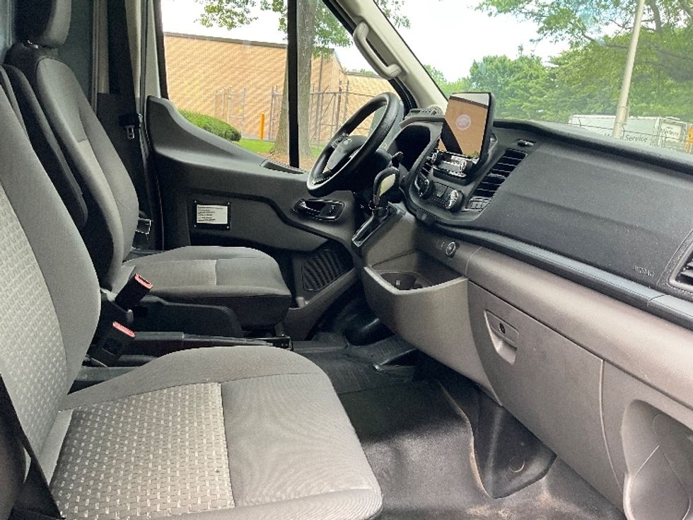 Refrigerated Truck-Light and Medium Duty Trucks-Ford-2021-Transit 350-Reading-PA-168,786\n\t\tmiles-$ 42,250 - Image 22
