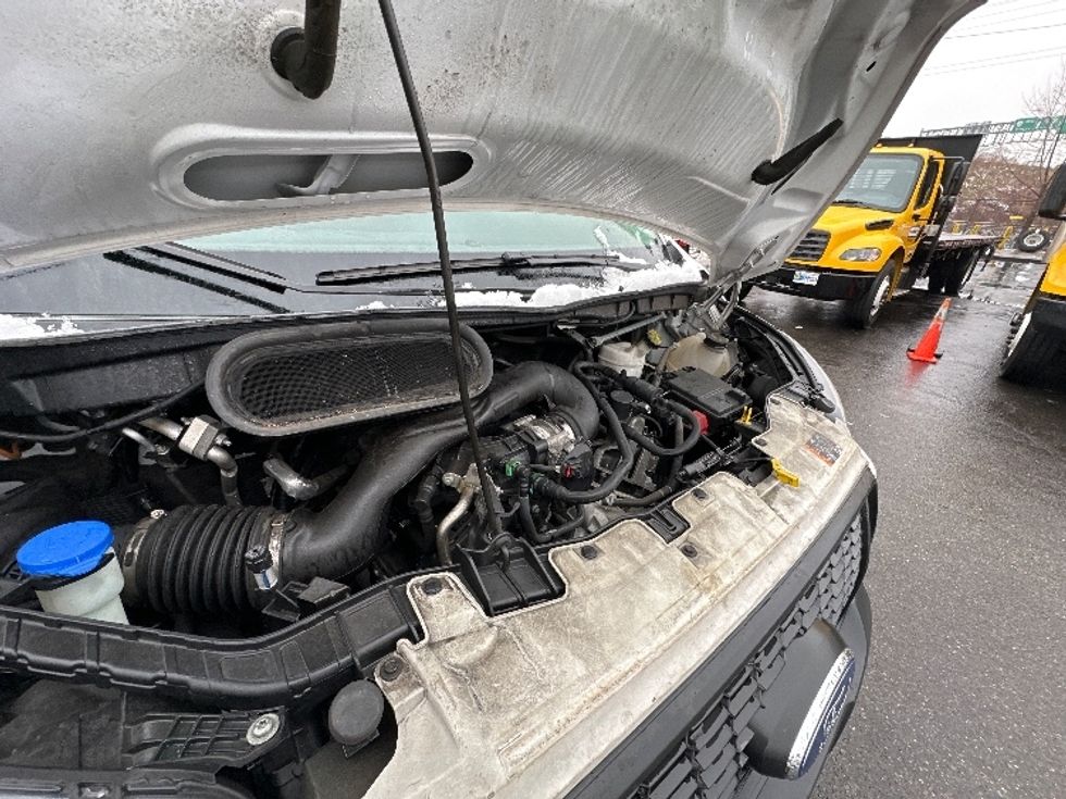 Refrigerated Truck-Light and Medium Duty Trucks-Ford-2022-Transit 250-North Bergen-NJ-40,787\n\t\tmiles-$ 36,750 - Image 23