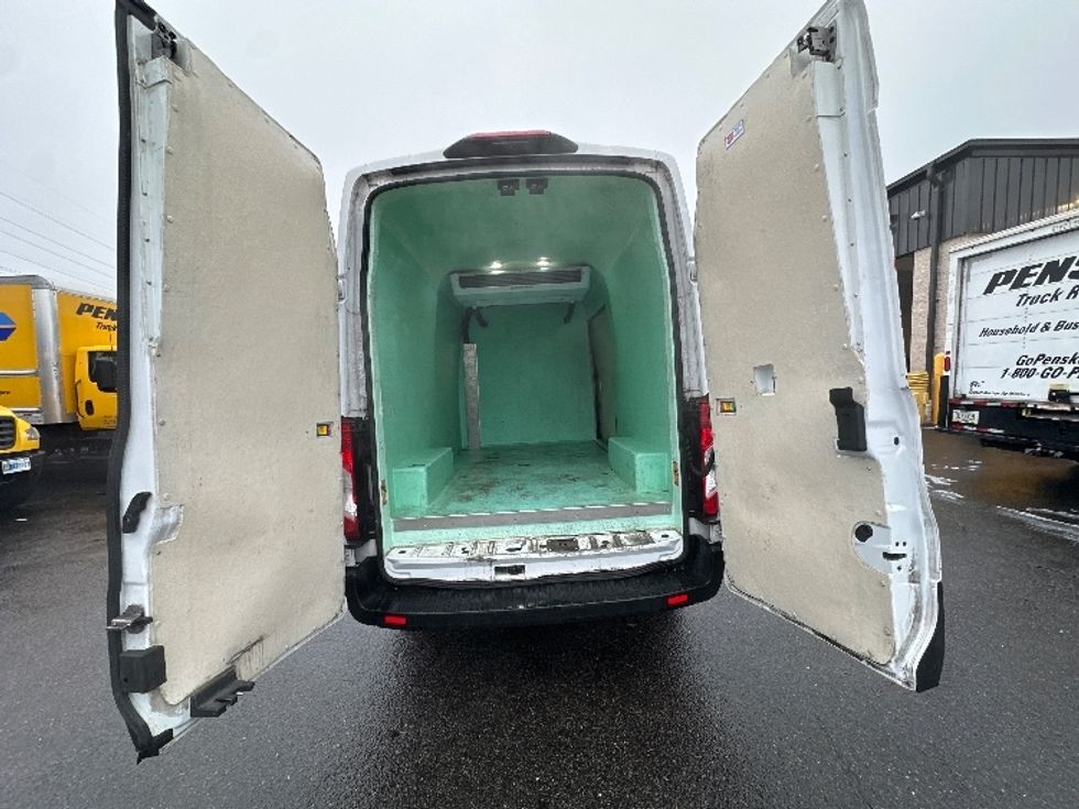 Refrigerated Truck-Light and Medium Duty Trucks-Ford-2022-Transit 250-North Bergen-NJ-40,787\n\t\tmiles-$ 36,750 - Image 8