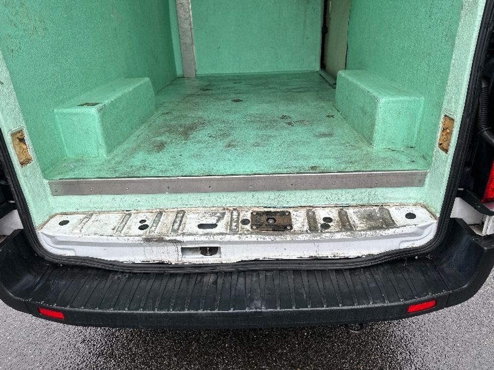 Refrigerated Truck-Light and Medium Duty Trucks-Ford-2022-Transit 250-North Bergen-NJ-40,787\n\t\tmiles-$ 36,750 - Image 9