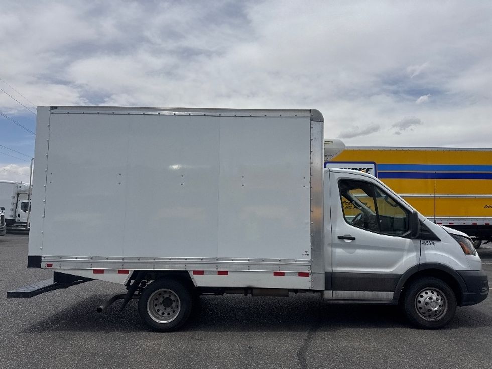 Refrigerated Truck-Light and Medium Duty Trucks-Ford-2022-Transit 350-Albuquerque-NM-109,407\n\t\tmiles-$ 35,750 - Image 13