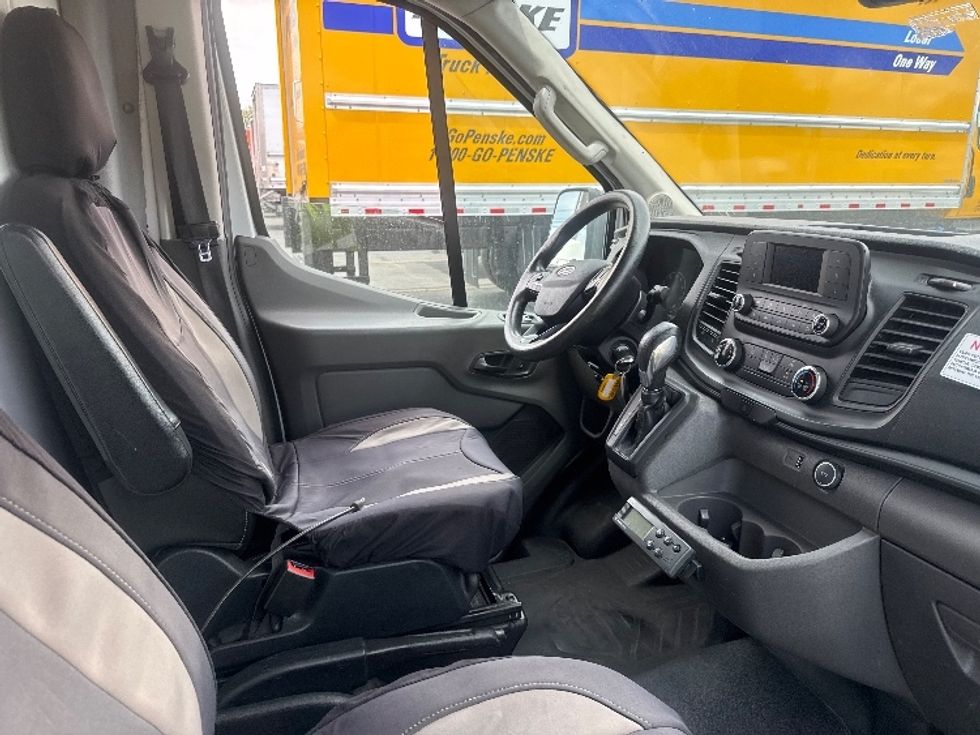 Refrigerated Truck-Light and Medium Duty Trucks-Ford-2022-Transit 350-Albuquerque-NM-109,407\n\t\tmiles-$ 35,750 - Image 20