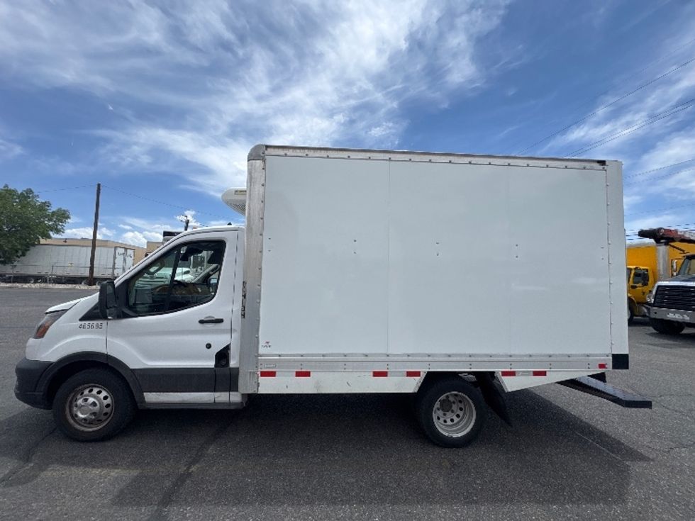 Refrigerated Truck-Light and Medium Duty Trucks-Ford-2022-Transit 350-Albuquerque-NM-109,407\n\t\tmiles-$ 35,750 - Image 4