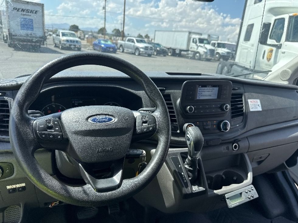 Refrigerated Truck-Light and Medium Duty Trucks-Ford-2022-Transit 350-El Paso-TX-123,861\n\t\tmiles-$ 33,500 - Image 16