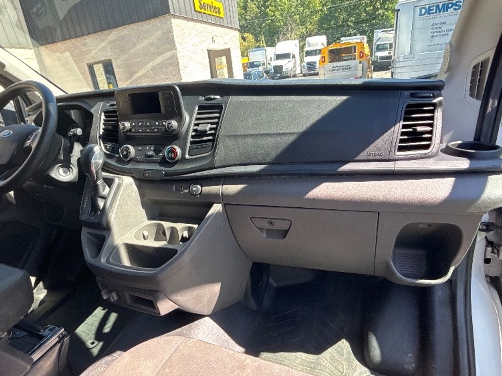 Refrigerated Truck-Light and Medium Duty Trucks-Ford-2022-Transit 350-Jessup-PA-134,235\n\t\tmiles-$ 28,250 - Image 18