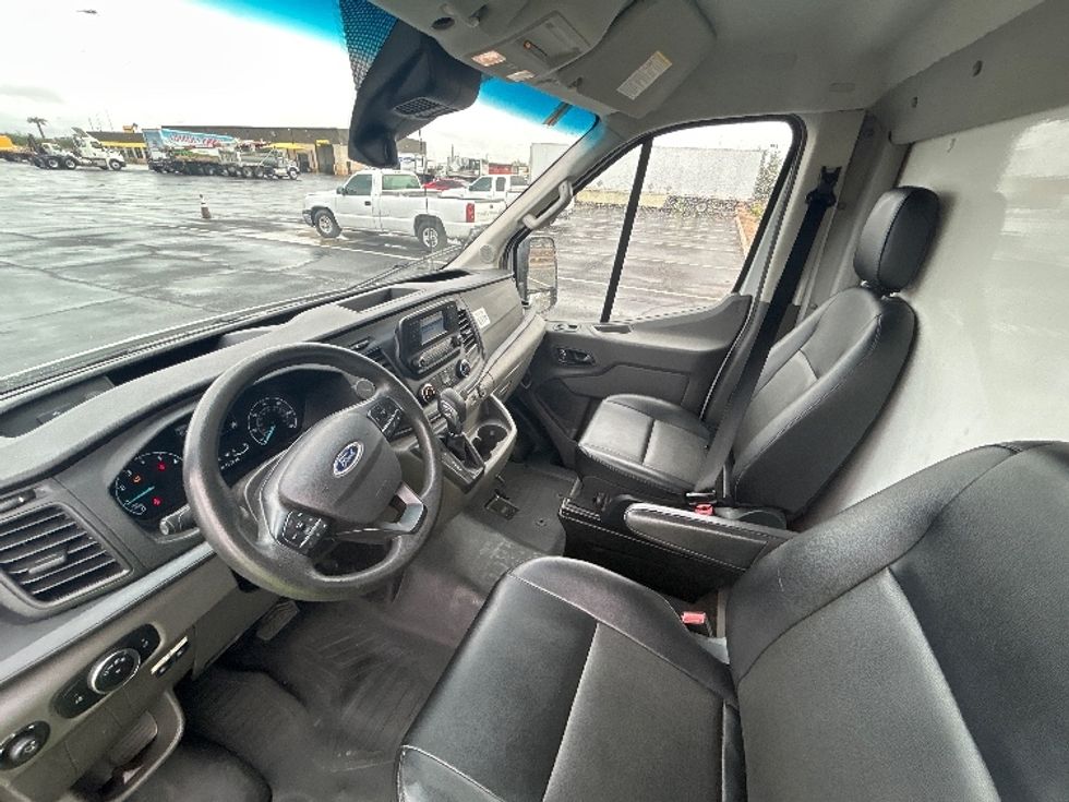 Refrigerated Truck-Light and Medium Duty Trucks-Ford-2022-Transit 350-Phoenix-AZ-102,501\n\t\tmiles-$ 38,250 - Image 17