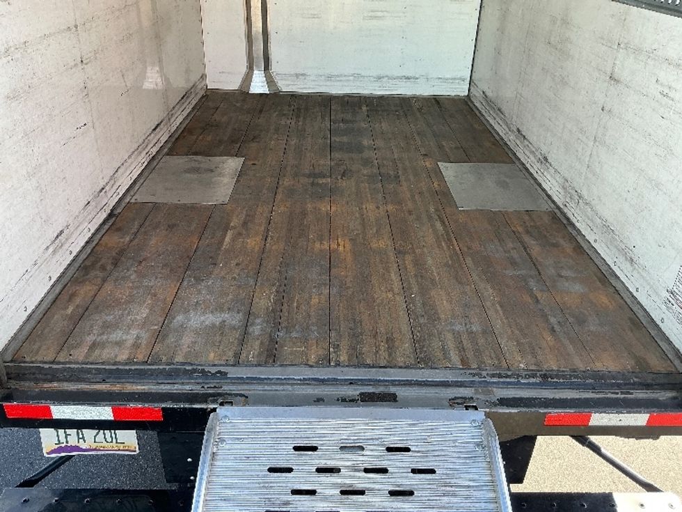Refrigerated Truck-Light and Medium Duty Trucks-Ford-2022-Transit 350-Phoenix-AZ-86,314\n\t\tmiles-$ 35,000 - Image 10