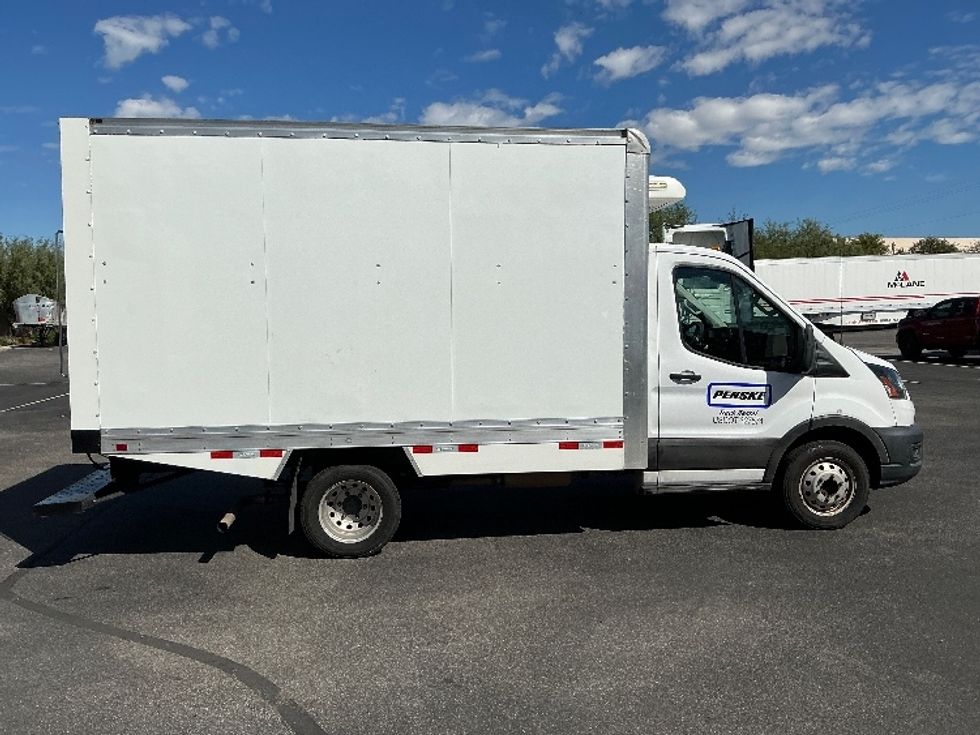 Refrigerated Truck-Light and Medium Duty Trucks-Ford-2022-Transit 350-Phoenix-AZ-86,314\n\t\tmiles-$ 35,000 - Image 15