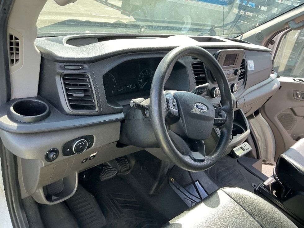 Refrigerated Truck-Light and Medium Duty Trucks-Ford-2022-Transit 350-Phoenix-AZ-86,314\n\t\tmiles-$ 35,000 - Image 17