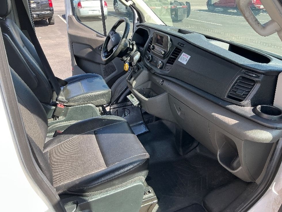 Refrigerated Truck-Light and Medium Duty Trucks-Ford-2022-Transit 350-Phoenix-AZ-86,314\n\t\tmiles-$ 35,000 - Image 22