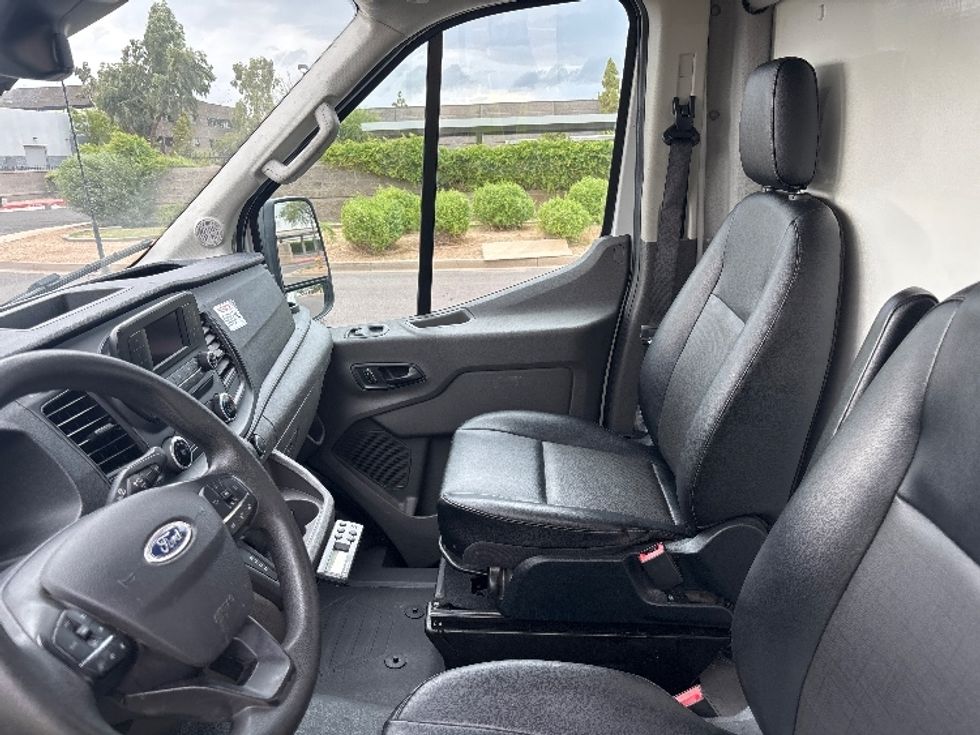 Refrigerated Truck-Light and Medium Duty Trucks-Ford-2022-Transit 350-Phoenix-AZ-90,005\n\t\tmiles-$ 34,500 - Image 19