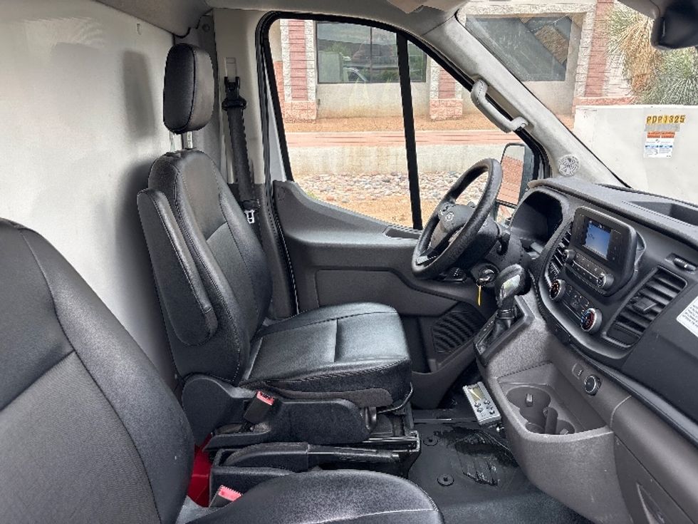 Refrigerated Truck-Light and Medium Duty Trucks-Ford-2022-Transit 350-Phoenix-AZ-90,005\n\t\tmiles-$ 34,500 - Image 22