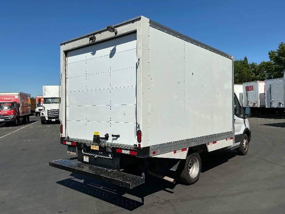 Refrigerated Truck-Light and Medium Duty Trucks-Ford-2022-Transit 350-Sacramento-CA-112,135\n\t\tmiles-$ 33,250 - Image 12