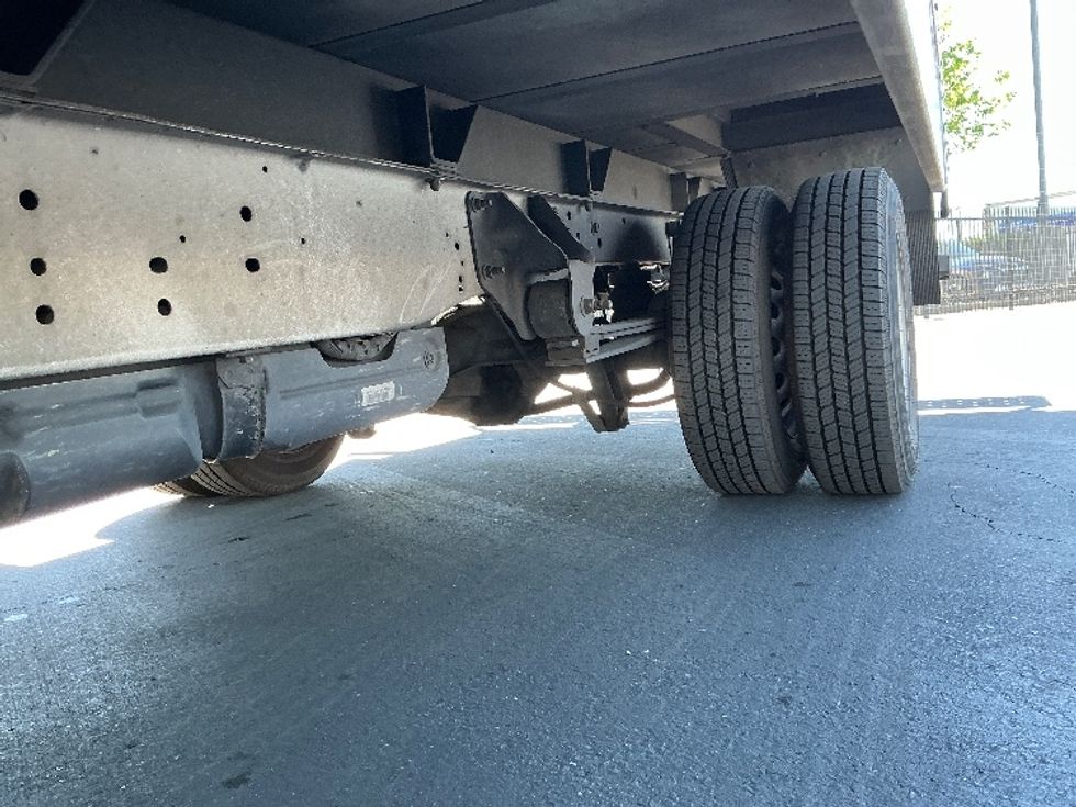 Refrigerated Truck-Light and Medium Duty Trucks-Ford-2022-Transit 350-Sacramento-CA-112,135\n\t\tmiles-$ 33,250 - Image 5