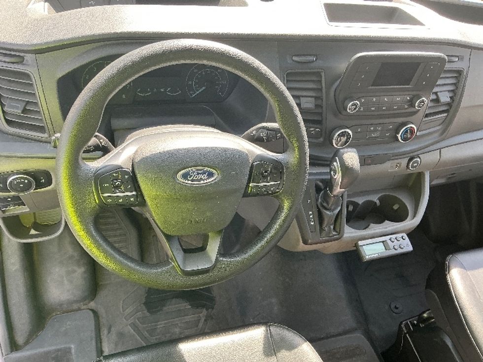 Refrigerated Truck-Light and Medium Duty Trucks-Ford-2022-Transit 350-Sacramento-CA-149,508\n\t\tmiles-$ 31,500 - Image 16
