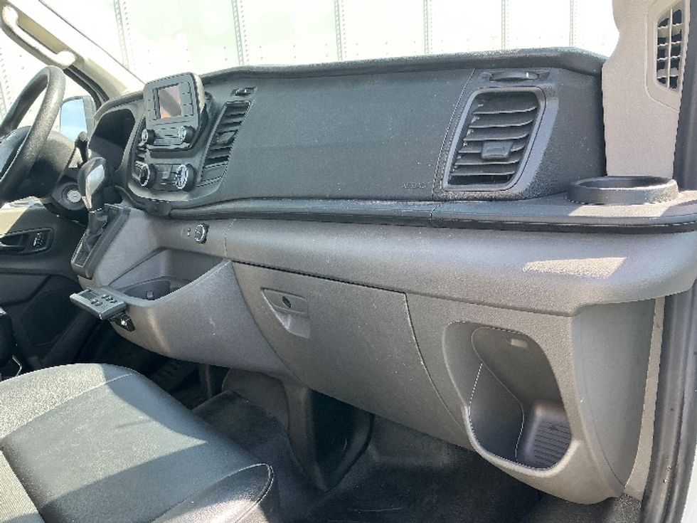Refrigerated Truck-Light and Medium Duty Trucks-Ford-2022-Transit 350-Sacramento-CA-149,508\n\t\tmiles-$ 31,500 - Image 19