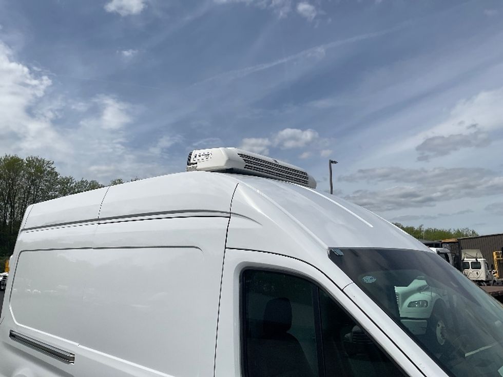 Refrigerated Truck-Light and Medium Duty Trucks-Ford-2023-Transit 250-Pittsburgh-PA-34,529\n\t\tmiles-$ 48,500 - Image 25
