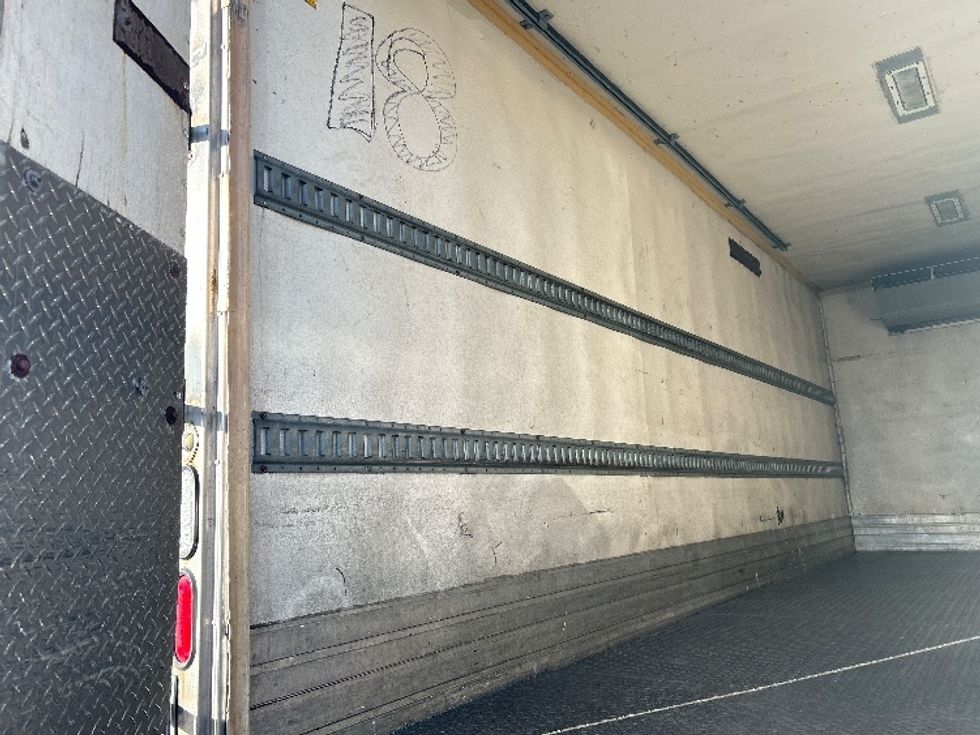 Refrigerated Truck-Light and Medium Duty Trucks-Freightliner-2006-M2-Chicopee-MA-258,366\n\t\tmiles-$ 13,000 - Image 11