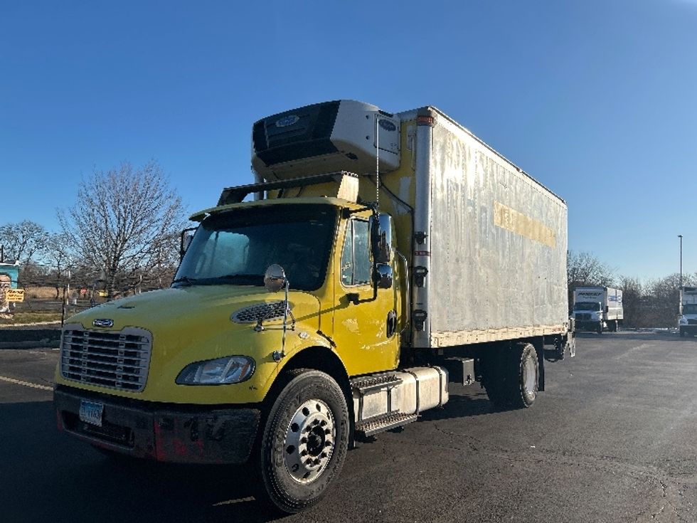 Refrigerated Truck-Light and Medium Duty Trucks-Freightliner-2006-M2-Chicopee-MA-258,366\n\t\tmiles-$ 13,000 - Image 3