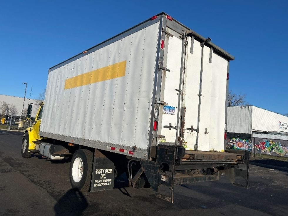 Refrigerated Truck-Light and Medium Duty Trucks-Freightliner-2006-M2-Chicopee-MA-258,366\n\t\tmiles-$ 13,000 - Image 6