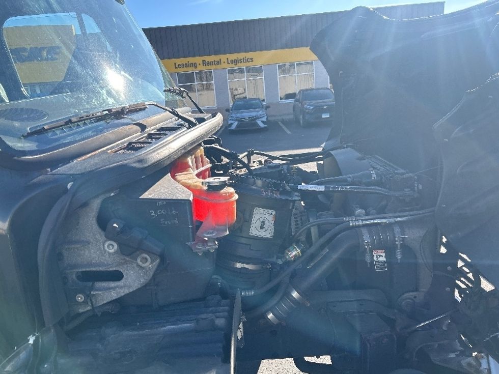 Refrigerated Truck-Light and Medium Duty Trucks-Freightliner-2008-M2-Chicopee-MA-391,815\n\t\tmiles-$ 10,000 - Image 23