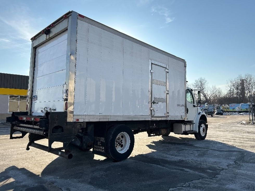 Refrigerated Truck-Light and Medium Duty Trucks-Freightliner-2009-M2-Chicopee-MA-315,788\n\t\tmiles-$ 13,500 - Image 13