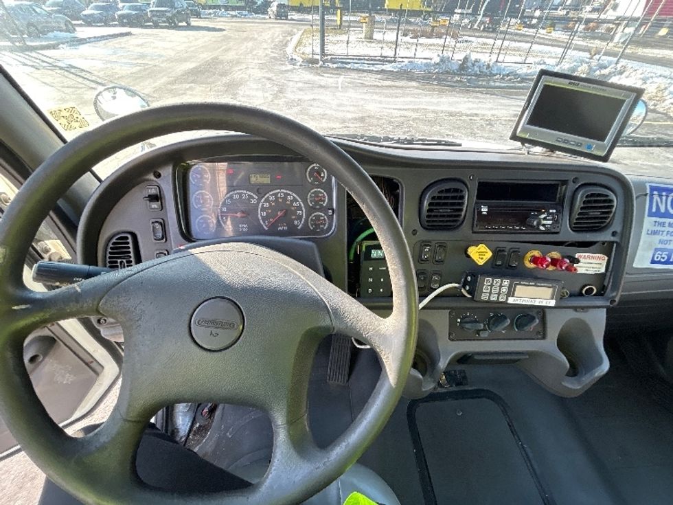 Refrigerated Truck-Light and Medium Duty Trucks-Freightliner-2009-M2-Chicopee-MA-315,788\n\t\tmiles-$ 13,500 - Image 18