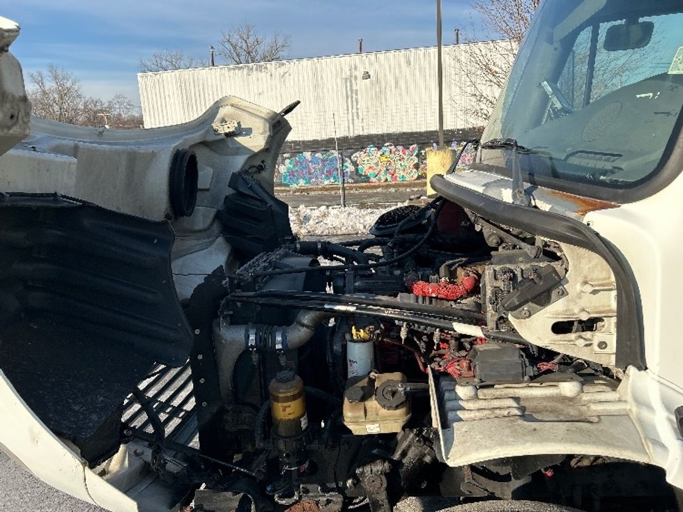 Refrigerated Truck-Light and Medium Duty Trucks-Freightliner-2009-M2-Chicopee-MA-315,788\n\t\tmiles-$ 13,500 - Image 24