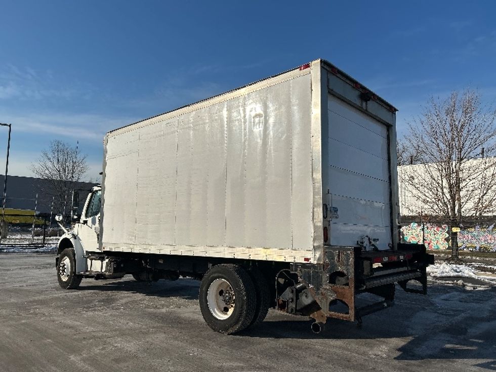 Refrigerated Truck-Light and Medium Duty Trucks-Freightliner-2009-M2-Chicopee-MA-315,788\n\t\tmiles-$ 13,500 - Image 6