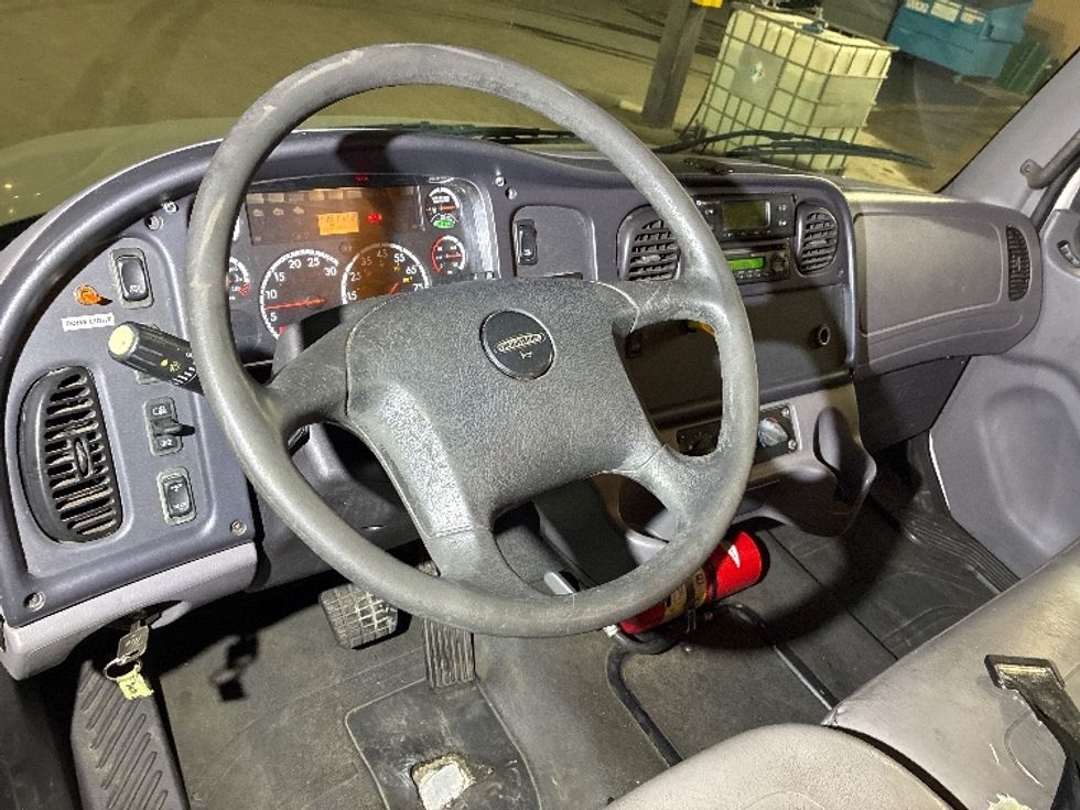 Refrigerated Truck-Light and Medium Duty Trucks-Freightliner-2012-M2-Santa Rosa-CA-239,106\n\t\tmiles-$ 20,000 - Image 17