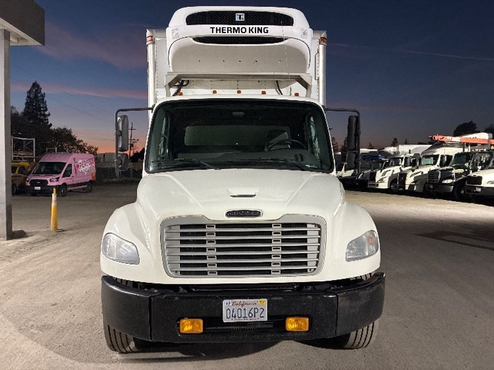 Refrigerated Truck-Light and Medium Duty Trucks-Freightliner-2012-M2-Santa Rosa-CA-239,106\n\t\tmiles-$ 20,000 - Image 2