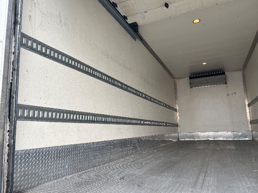 Refrigerated Truck-Light and Medium Duty Trucks-Freightliner-2012-M2-South San Francisco-CA-232,368\n\t\tmiles-$ 17,500 - Image 11