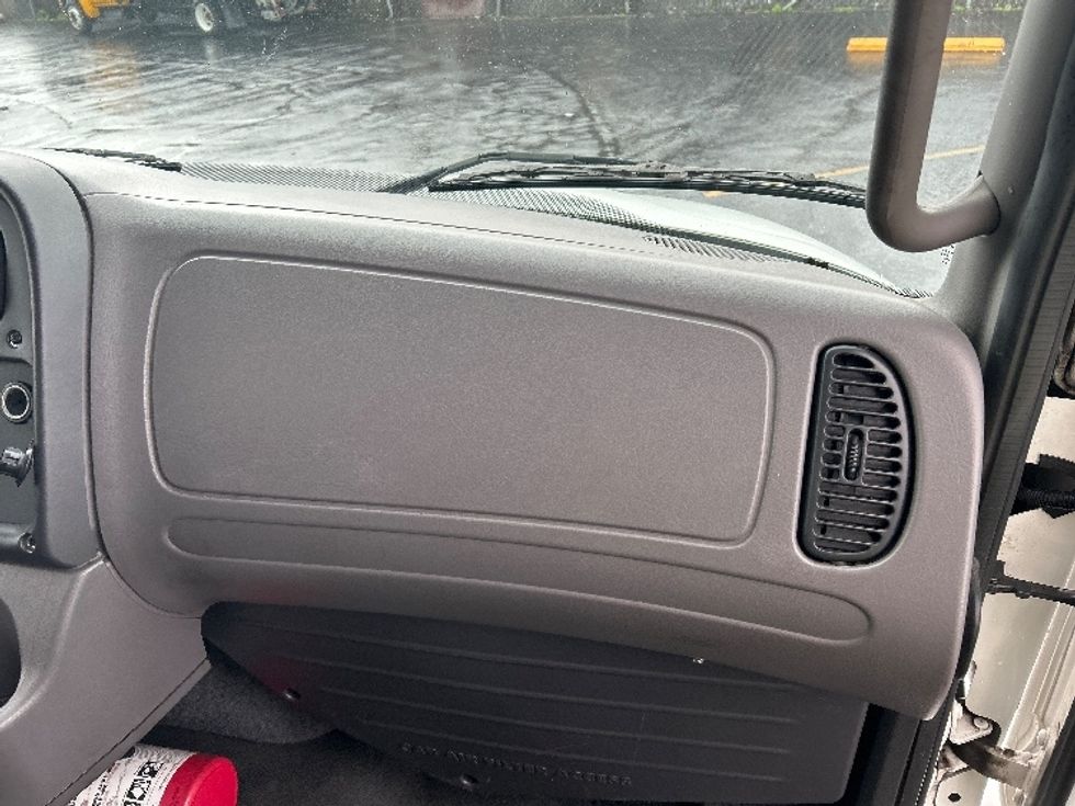 Refrigerated Truck-Light and Medium Duty Trucks-Freightliner-2012-M2-South San Francisco-CA-232,368\n\t\tmiles-$ 17,500 - Image 21