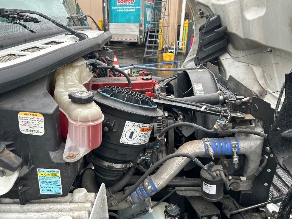 Refrigerated Truck-Light and Medium Duty Trucks-Freightliner-2012-M2-South San Francisco-CA-232,368\n\t\tmiles-$ 17,500 - Image 23