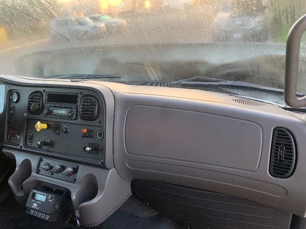 Refrigerated Truck-Light and Medium Duty Trucks-Freightliner-2012-M2-Torrance-CA-582,667\n\t\tmiles-$ 12,000 - Image 21