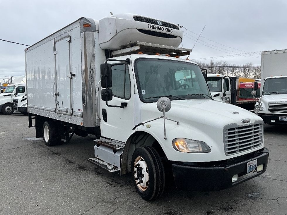 Refrigerated Truck-Light and Medium Duty Trucks-Freightliner-2013-M2-Tacoma-WA-321,193\n\t\tmiles-$ 13,250 - Image 1
