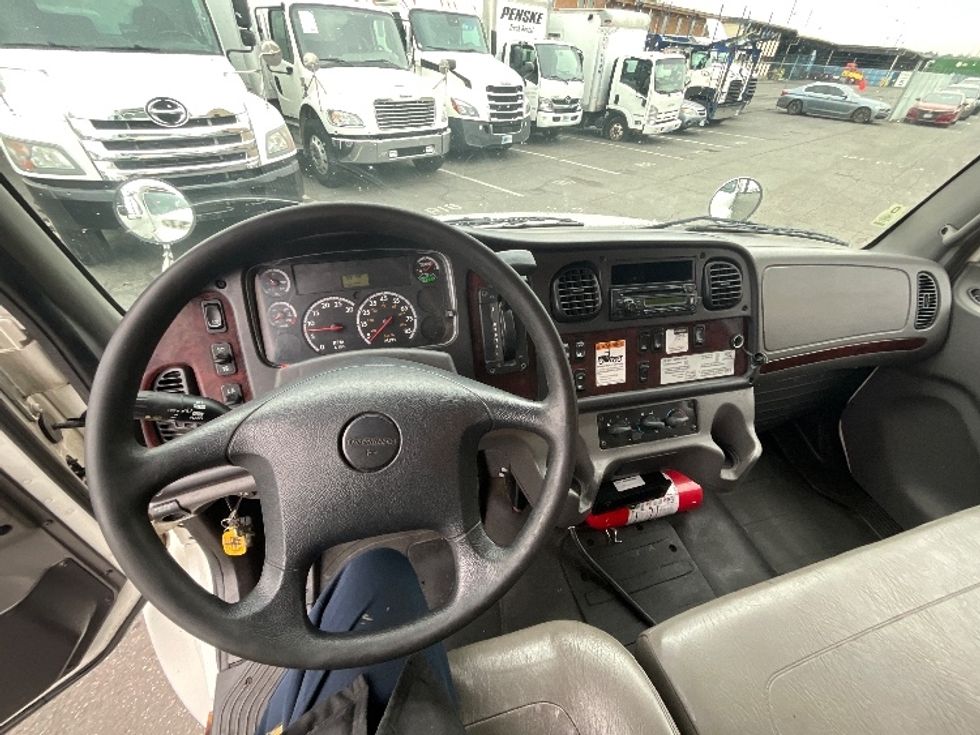 Refrigerated Truck-Light and Medium Duty Trucks-Freightliner-2013-M2-Tacoma-WA-321,193\n\t\tmiles-$ 13,250 - Image 18