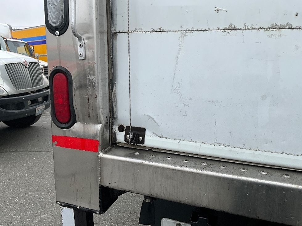 Refrigerated Truck-Light and Medium Duty Trucks-Freightliner-2013-M2-Tacoma-WA-321,193\n\t\tmiles-$ 13,250 - Image 28