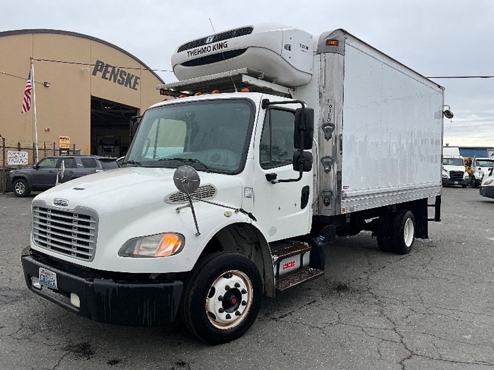 Refrigerated Truck-Light and Medium Duty Trucks-Freightliner-2013-M2-Tacoma-WA-321,193\n\t\tmiles-$ 13,250 - Image 3