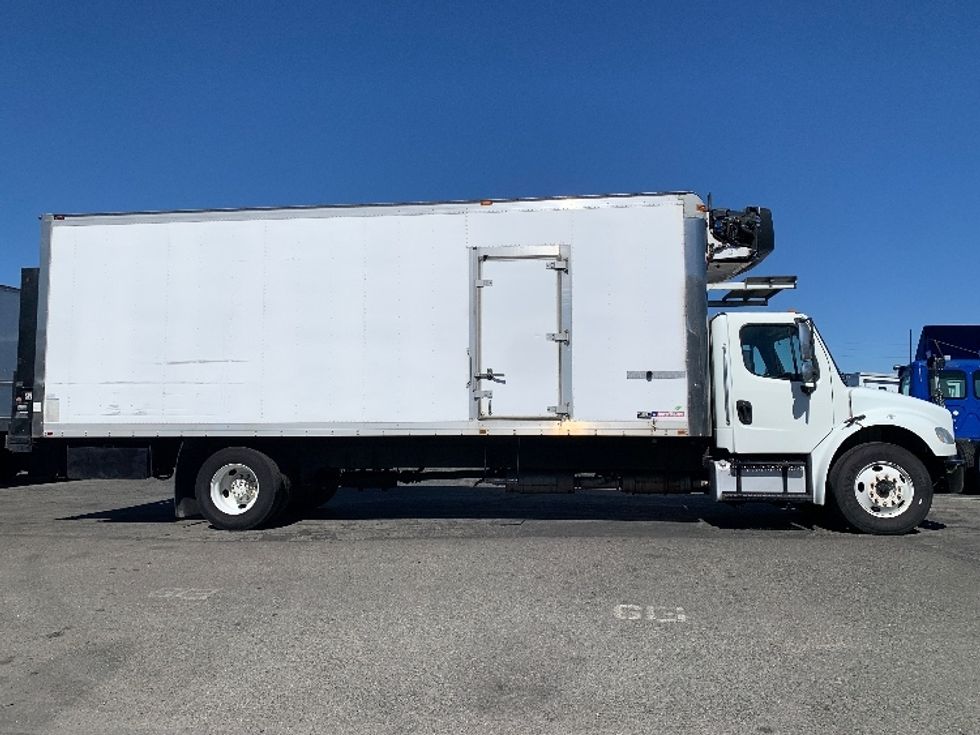 Refrigerated Truck-Light and Medium Duty Trucks-Freightliner-2014-M2-Torrance-CA-335,525\n\t\tmiles-$ 16,000 - Image 15