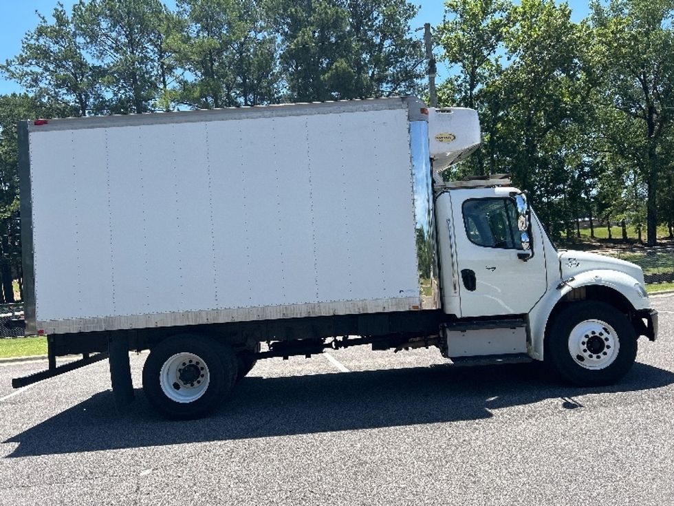 Refrigerated Truck-Light and Medium Duty Trucks-Freightliner-2015-M2-Homewood-AL-68,194\n\t\tmiles-$ 44,750 - Image 14