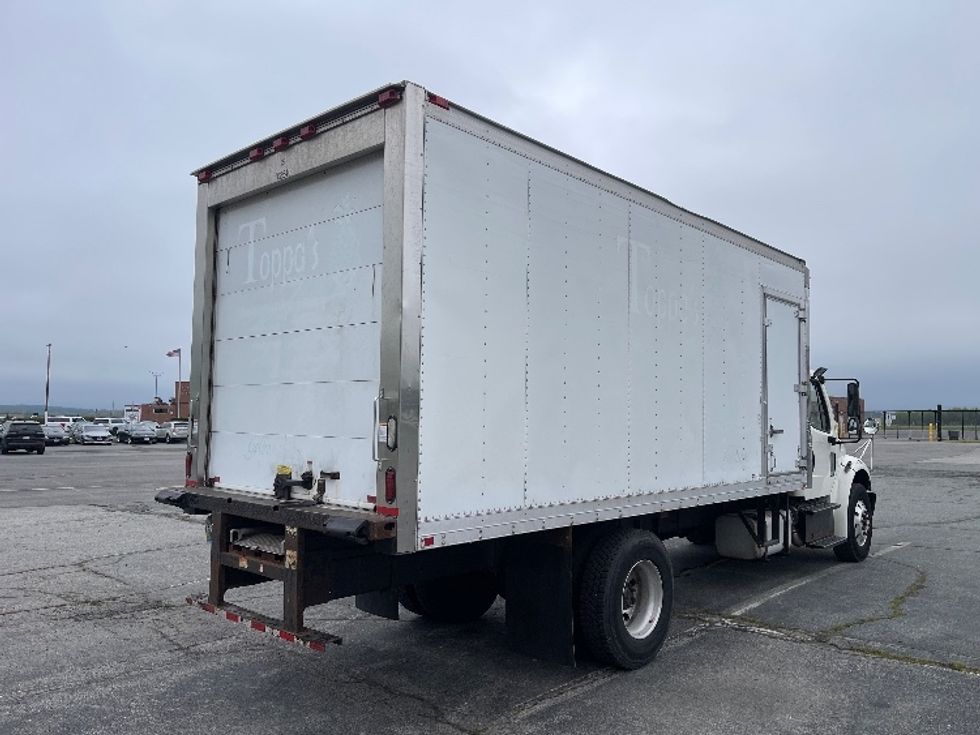 Refrigerated Truck-Light and Medium Duty Trucks-Freightliner-2015-M2-New Bedford-MA-234,165\n\t\tmiles-$ 39,250 - Image 12