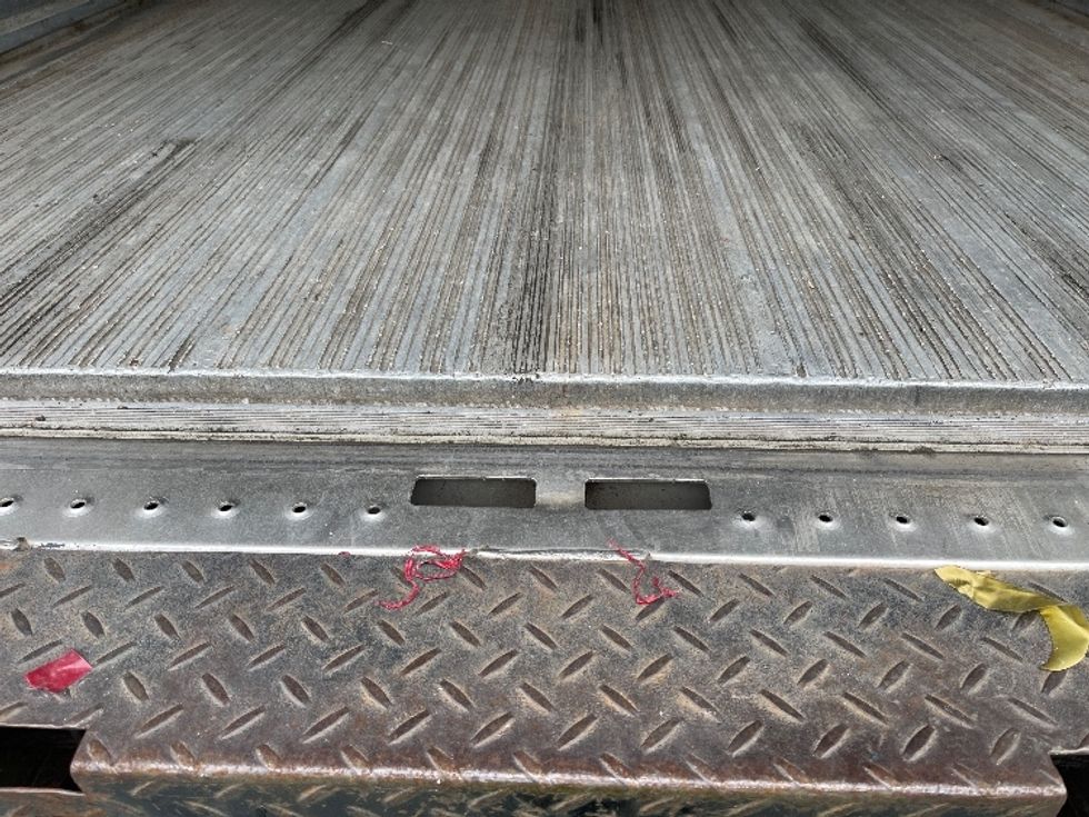 Refrigerated Truck-Light and Medium Duty Trucks-Freightliner-2015-M2-New Bedford-MA-234,165\n\t\tmiles-$ 39,250 - Image 9