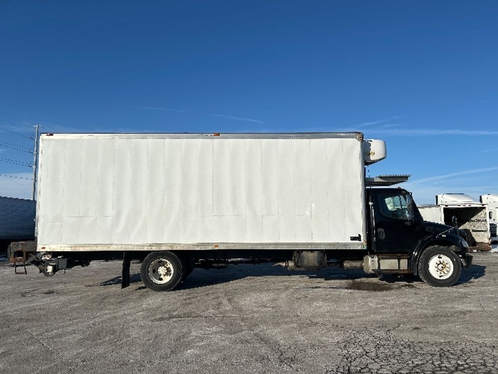 Refrigerated Truck-Light and Medium Duty Trucks-Freightliner-2015-M2-North Liberty-IA-121,584\n\t\tmiles-$ 41,000 - Image 15