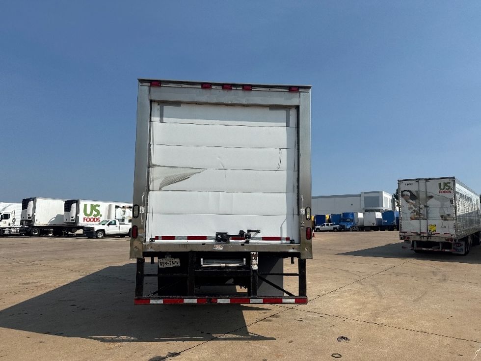 Refrigerated Truck-Light and Medium Duty Trucks-Freightliner-2016-M2-Arlington-TX-331,834\n\t\tmiles-$ 17,750 - Image 7
