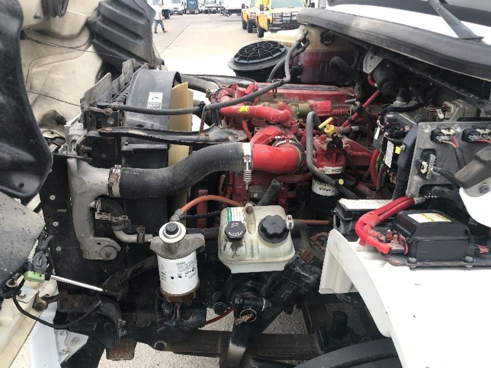 Refrigerated Truck-Light and Medium Duty Trucks-Freightliner-2016-M2-Beaumont-TX-184,307\n\t\tmiles-$ 35,000 - Image 24