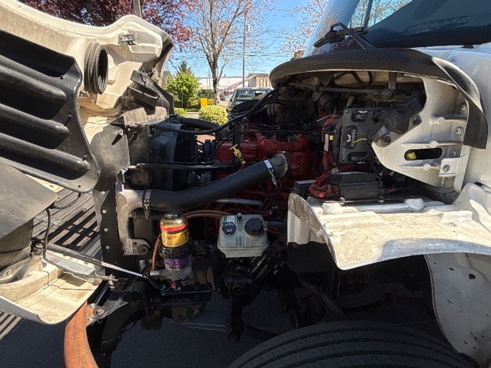 Refrigerated Truck-Light and Medium Duty Trucks-Freightliner-2016-M2-Clackamas-OR-383,037\n\t\tmiles-$ 27,250 - Image 24